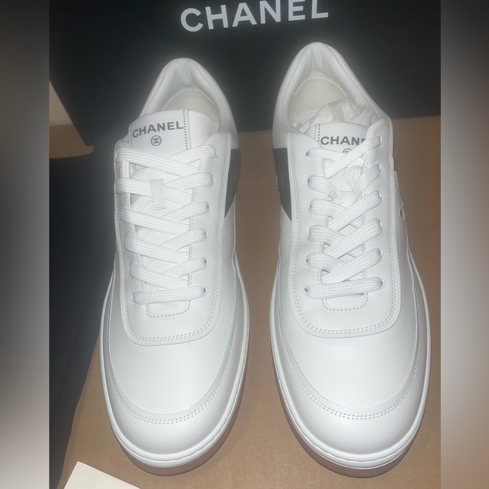 Authentic Chanel Men’s Calfskin & Patent Leather sneakers size 46 - Picture 14 of 14